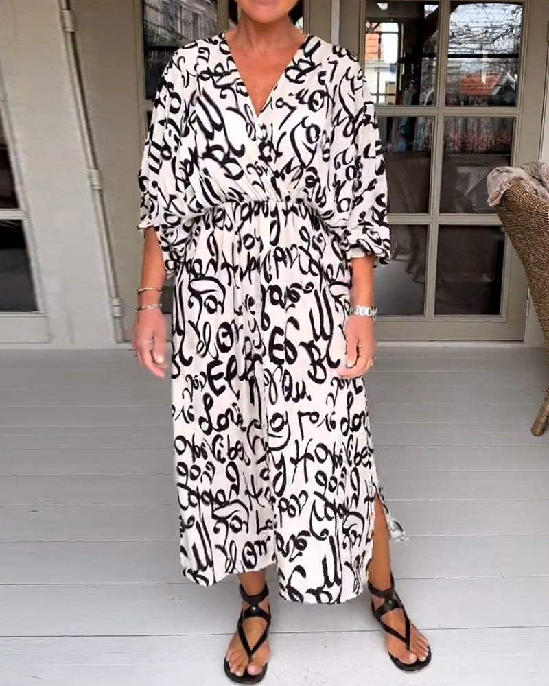 Robe à encolure en V avec imprimé lettre