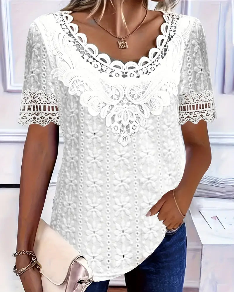 Blouse Col Rond Dentelle Crochet Manches Courtes
