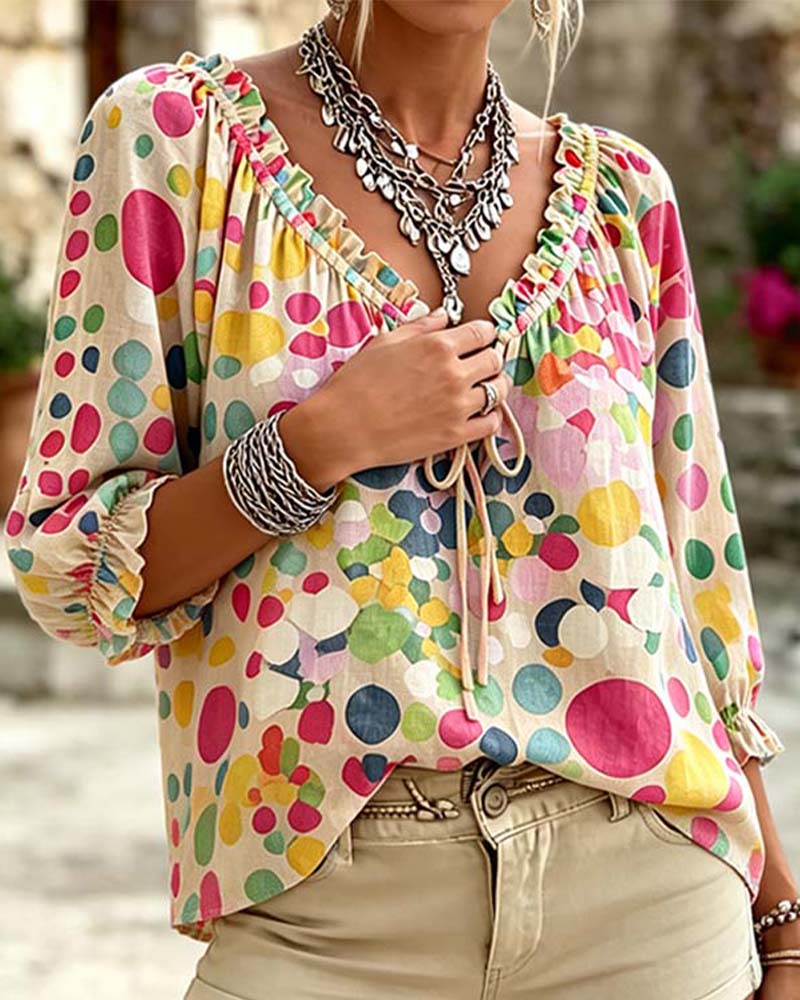 Blouse Col V À Pois À Lacets