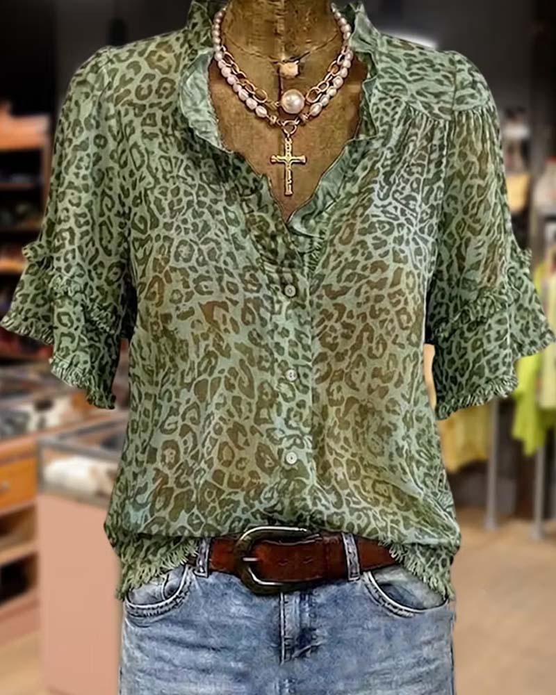 Blouse Teinte Verte Léopard Imprimé Volant