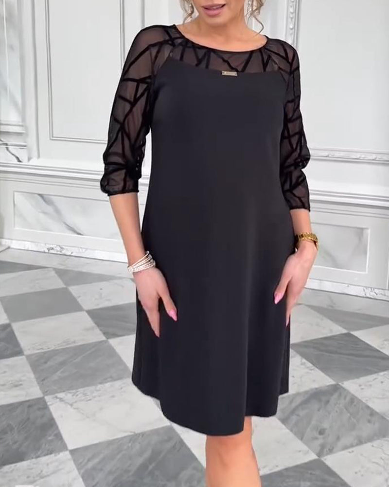 Robe Élégante À Col Rond Et Style Tendance