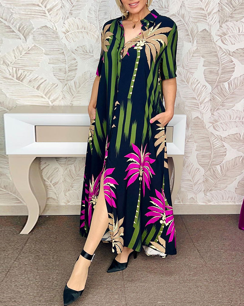 Robe ample décontractée à manches courtes et fente à imprimé feuilles