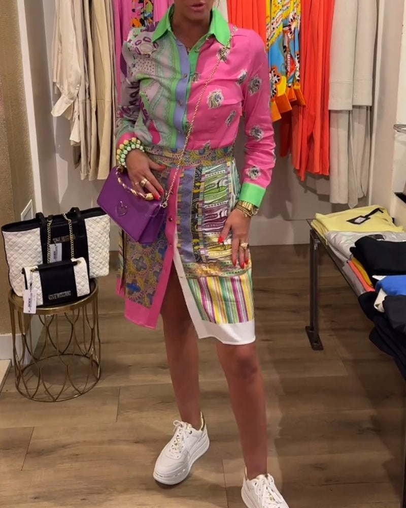 Robe colorée fendue à revers