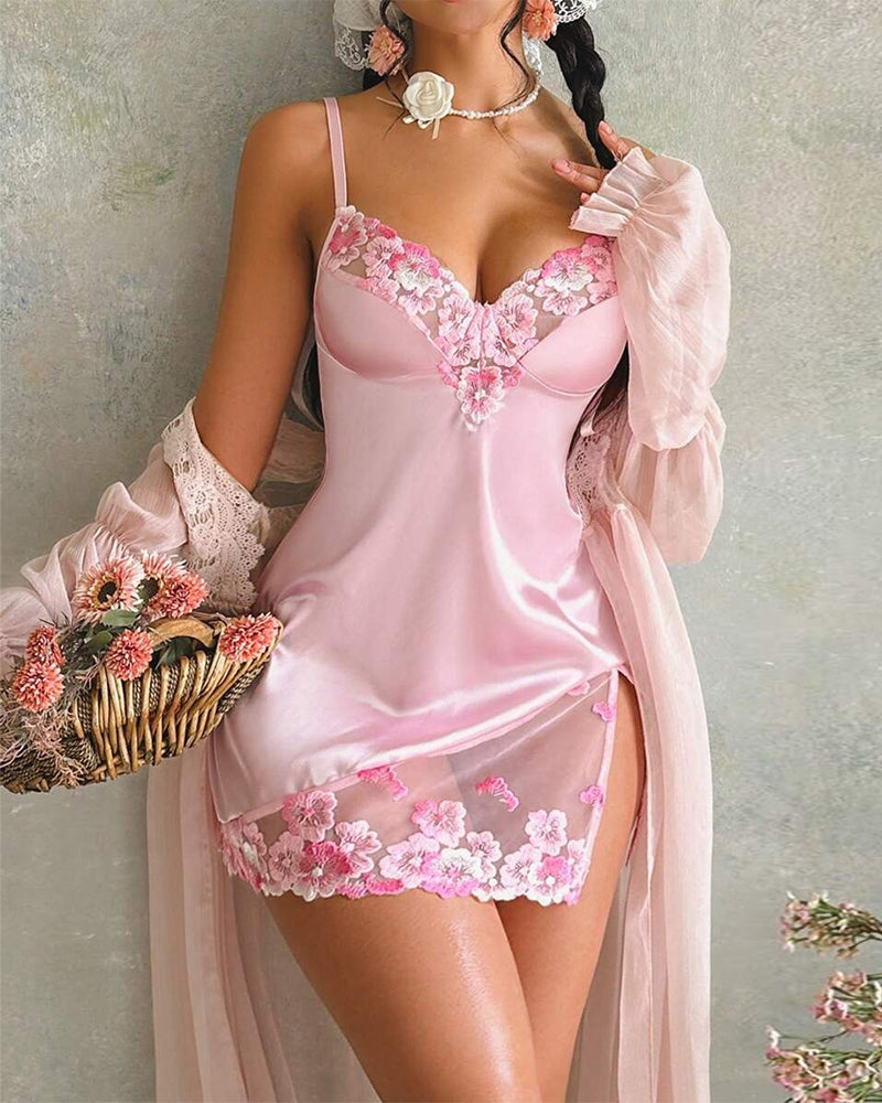 Chemise de Nuit Brodée Sans Dos à Bretelles