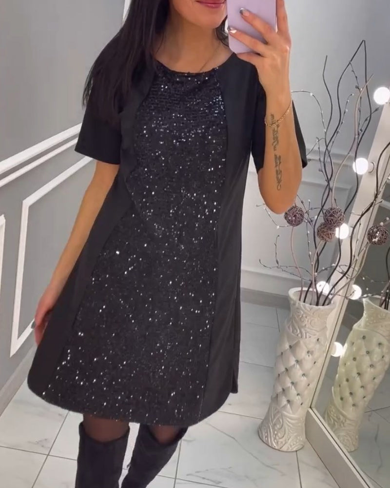 Robe manches courtes à sequins patchwork