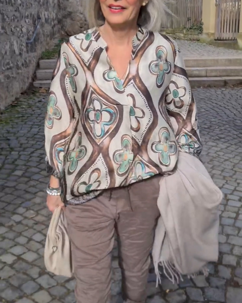 Blouse au style rétro et manches longues