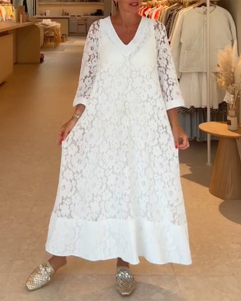 Robe Décolleté V Dentelle Fleur Ample