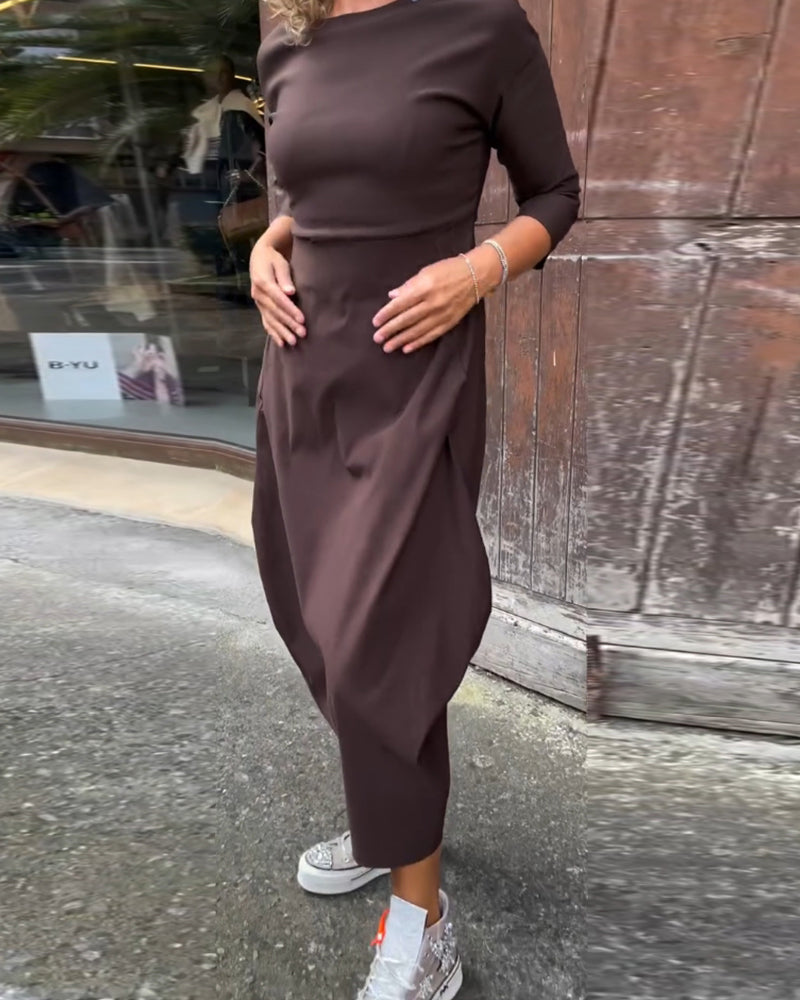 Robe élégante simple à manches longues avec poche de couleur unie