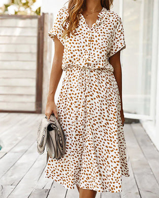 Robe col V avec imprimé pois
