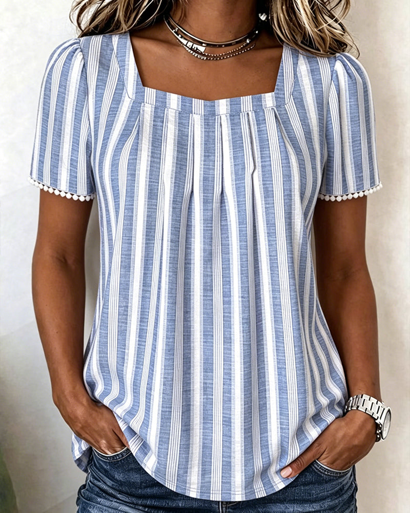 Blouse Rayée Col Carré Manches Courtes