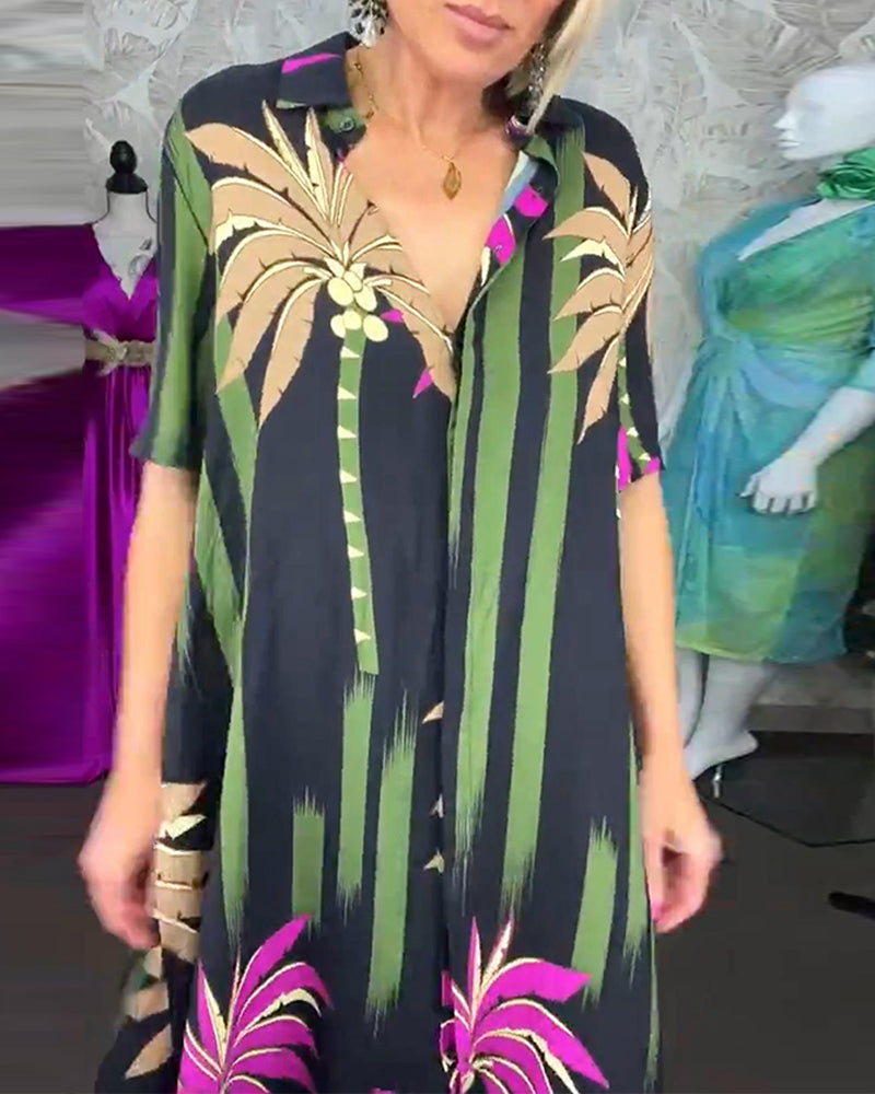 Robe ample décontractée à manches courtes et fente à imprimé feuilles