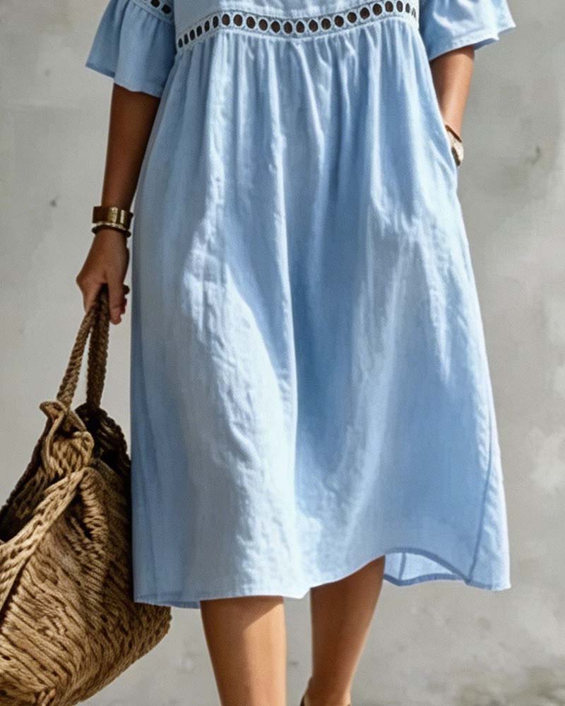 Robe Artistique À Jours Et Manches Courtes