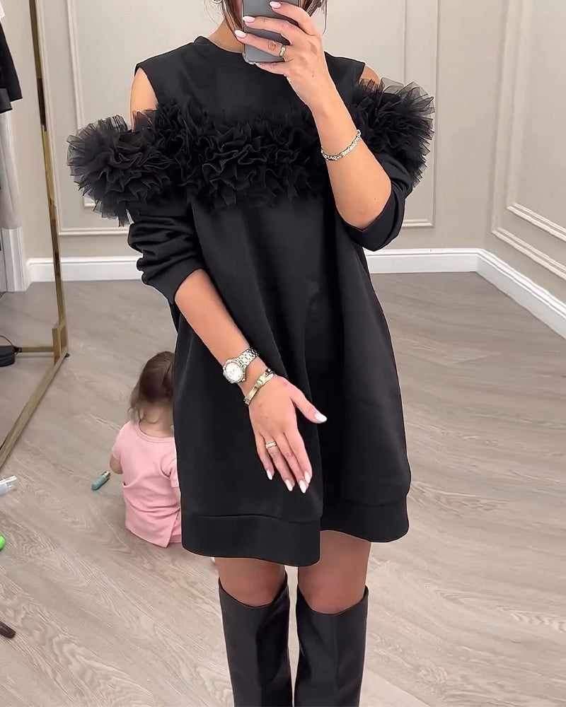 Robe de couleur unie à épaules dénudées