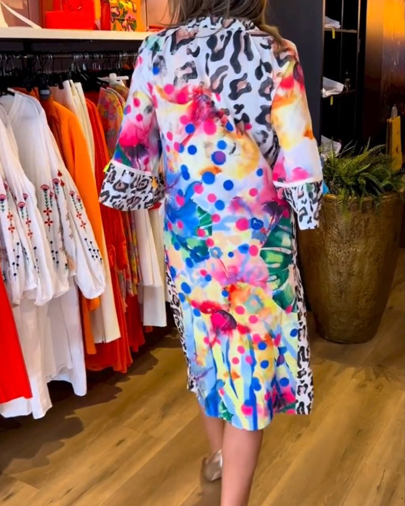 Robe midi à col V et imprimé léopard