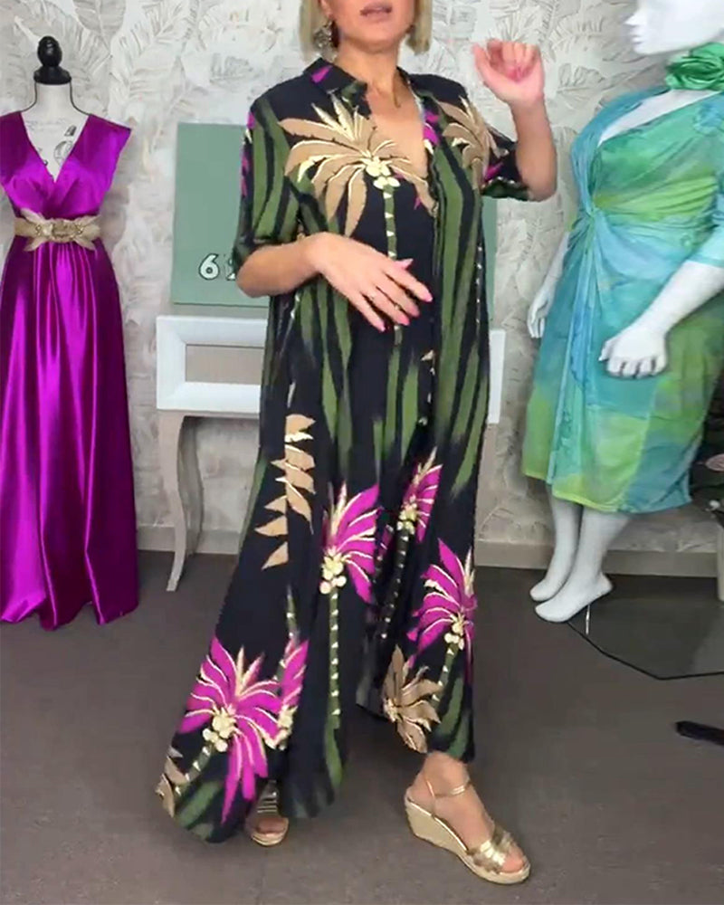 Robe ample décontractée à manches courtes et fente à imprimé feuilles