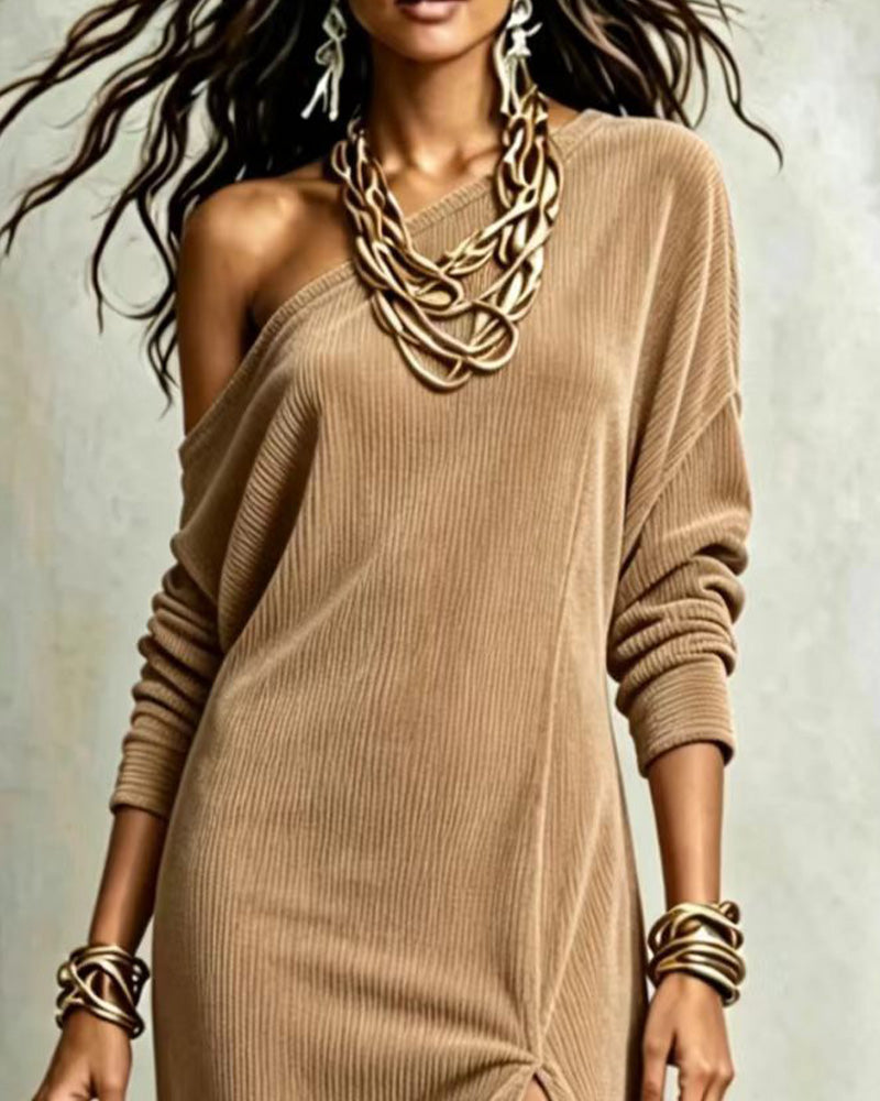 Robe Unie Une Épaule Fente