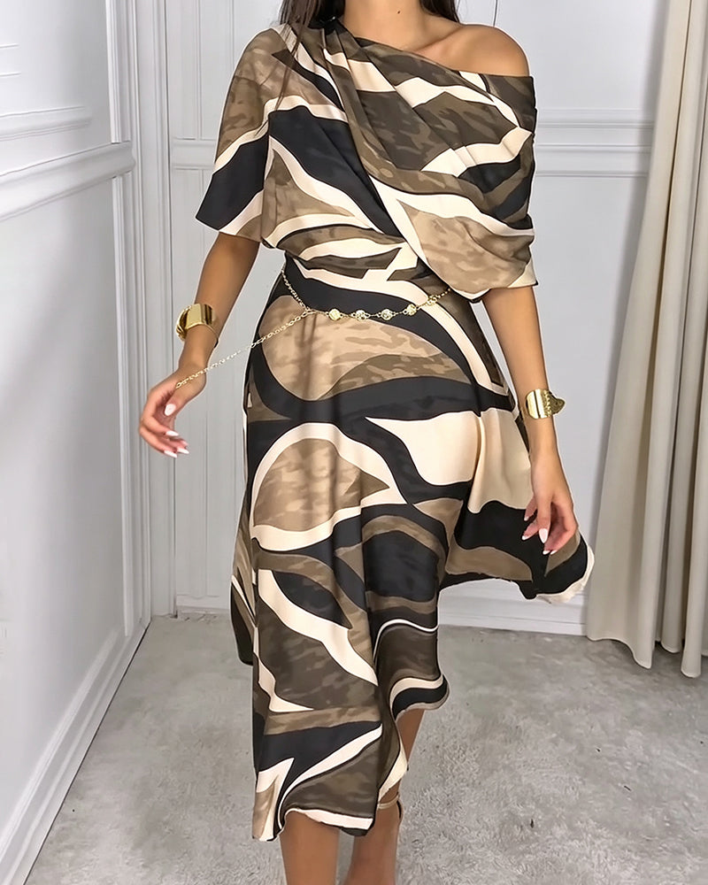 Robe Cintrage Taille Contraste Couleur Style Cape