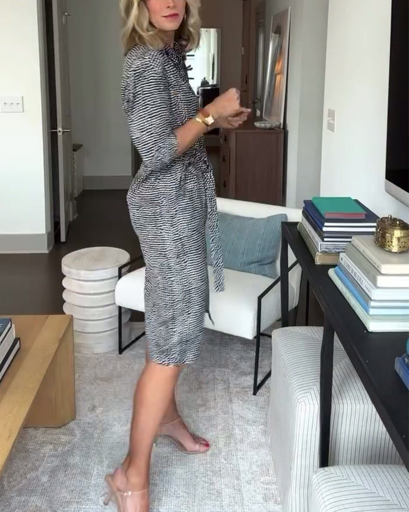 Robe imprimée avec revers et boutons