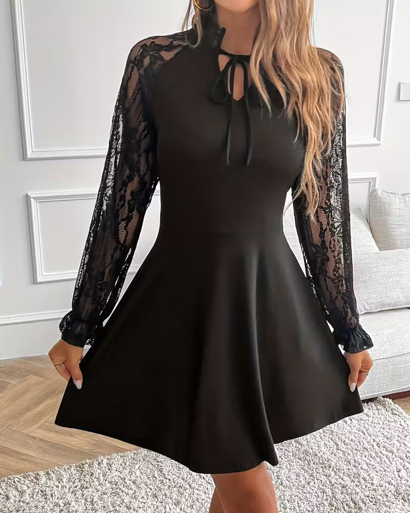 Robe Dentelle Patchwork Élégante Slim
