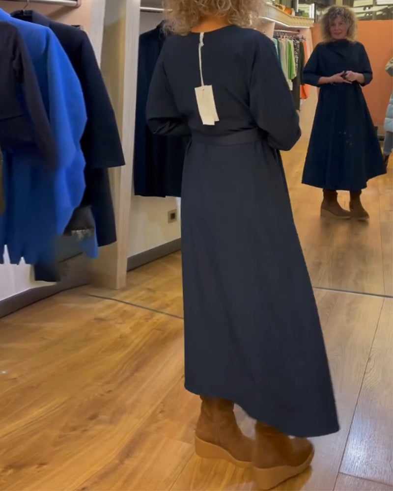 Robe décontractée avec poche de couleur unie