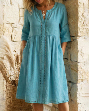 Robe 100% Coton Évidé Col V Boutonnage Devant