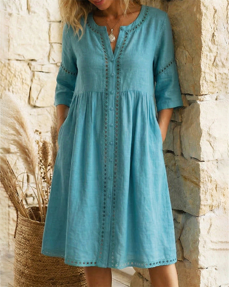 Robe 100% Coton Évidé Col V Boutonnage Devant