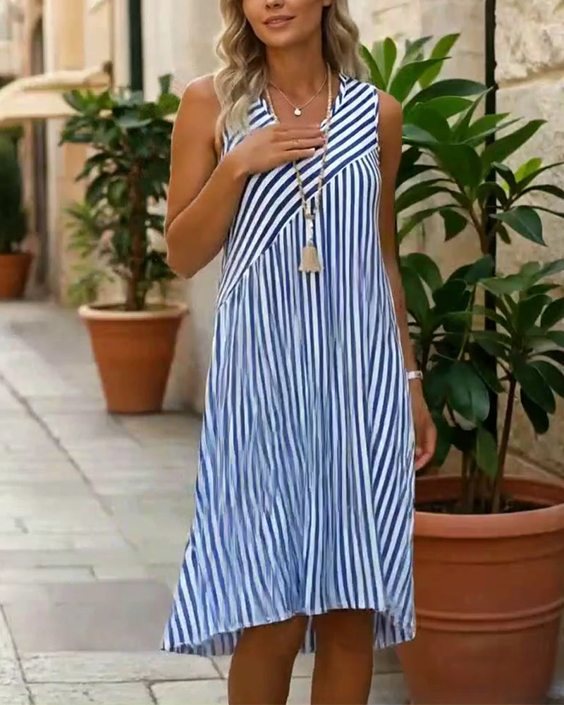 Robe Rayée Col V Sans Manches