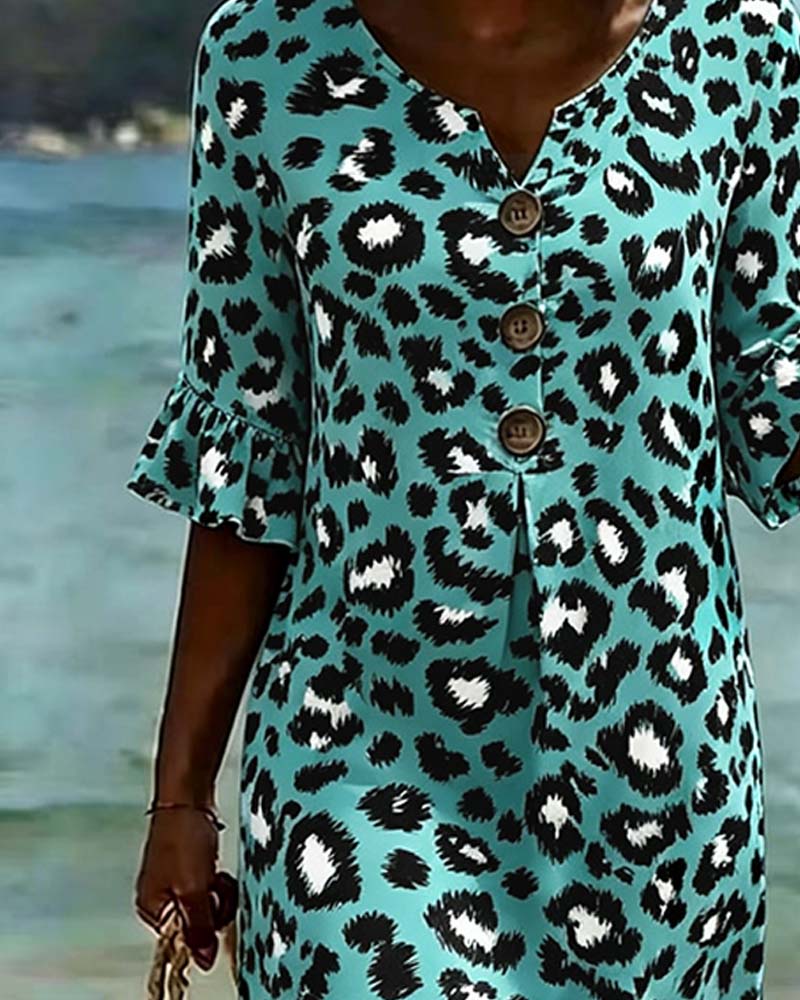 Robe Imprimé Léopard Col V Volantée
