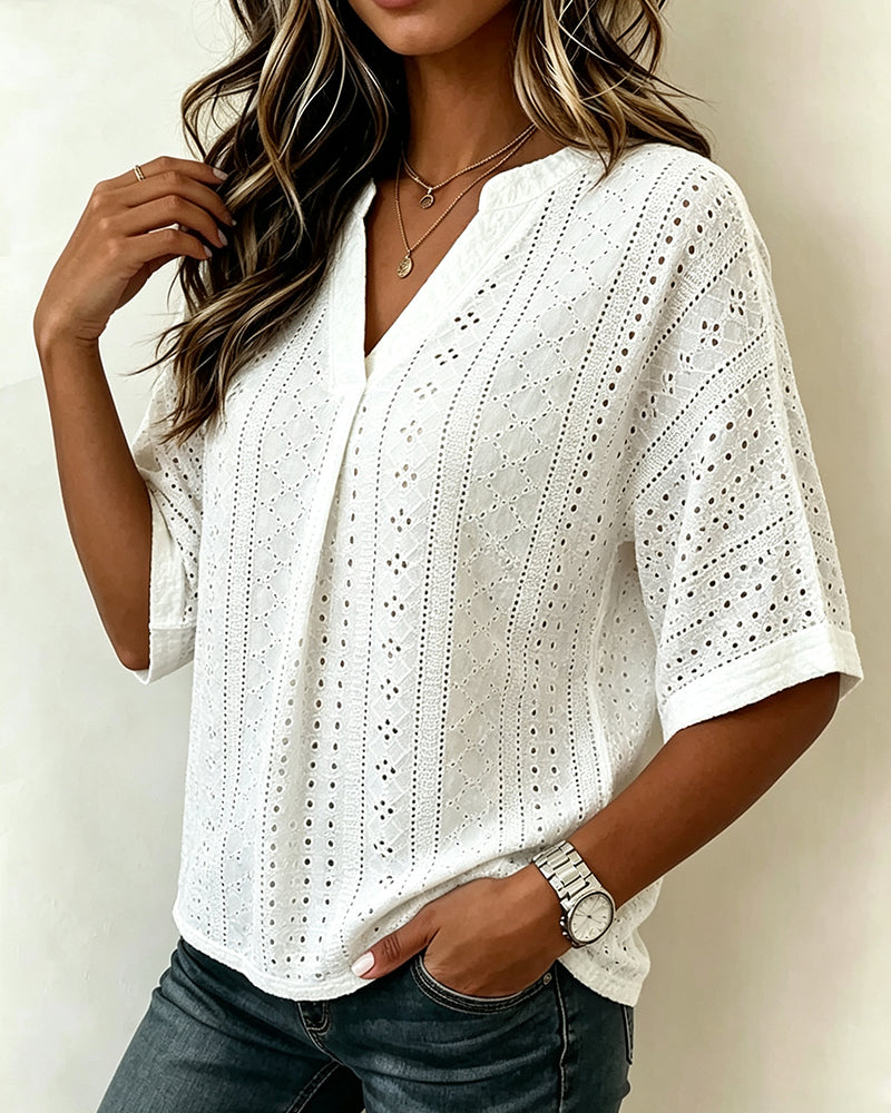 Chemise Col V Découpé Uni Demi-Manche