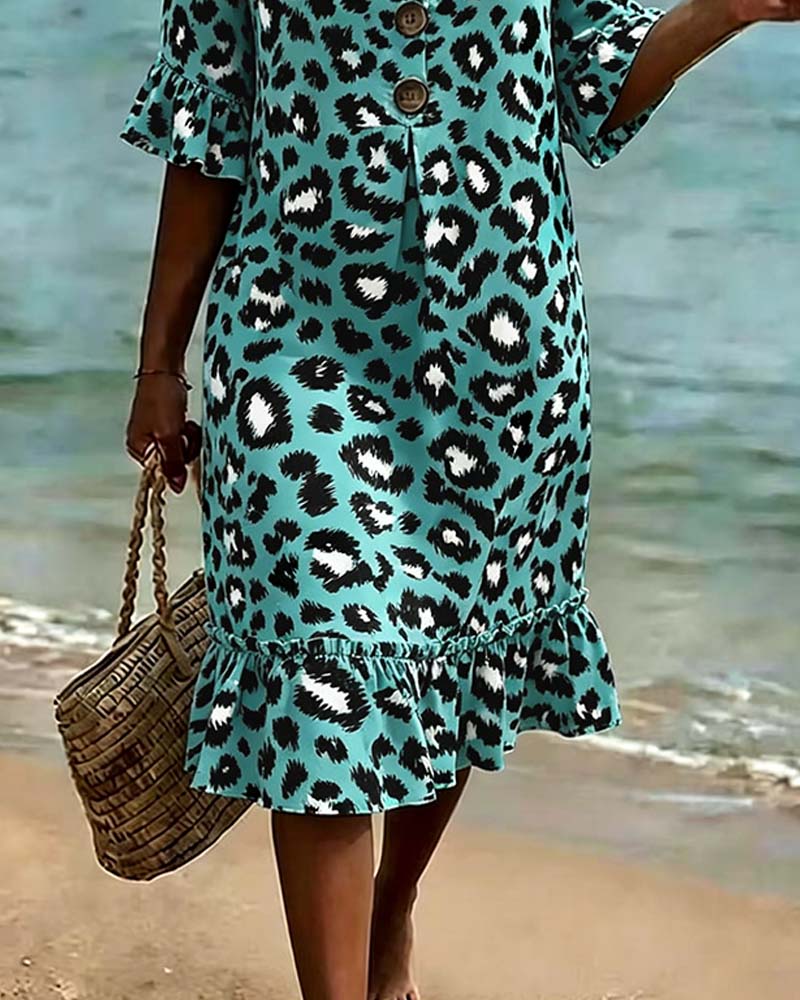 Robe Imprimé Léopard Col V Volantée