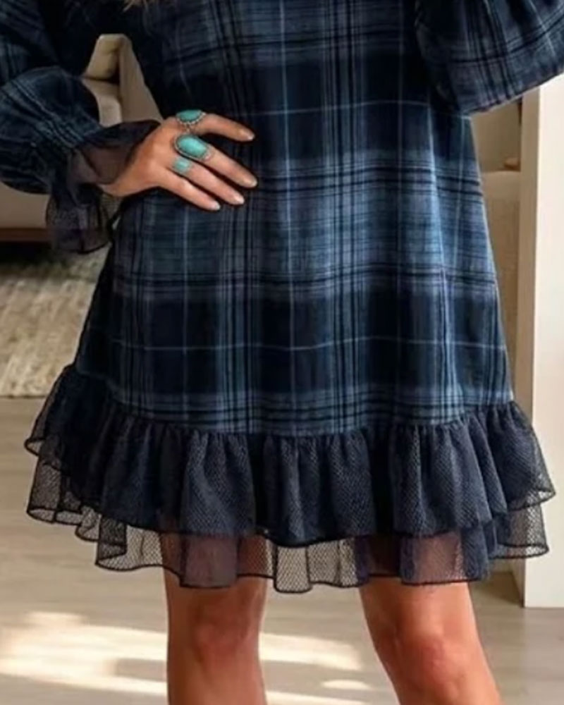 Robe À Carreaux Demi Col Roulé Volant
