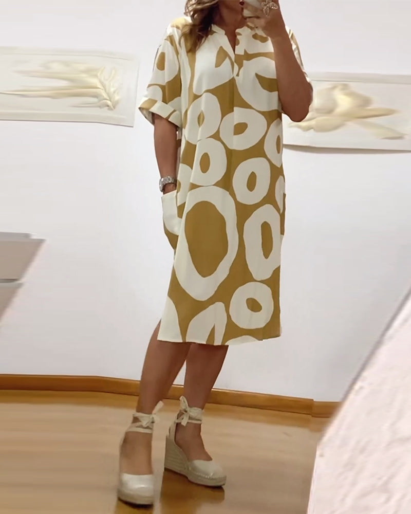 Robe décontractée à col en V et imprimé lettre