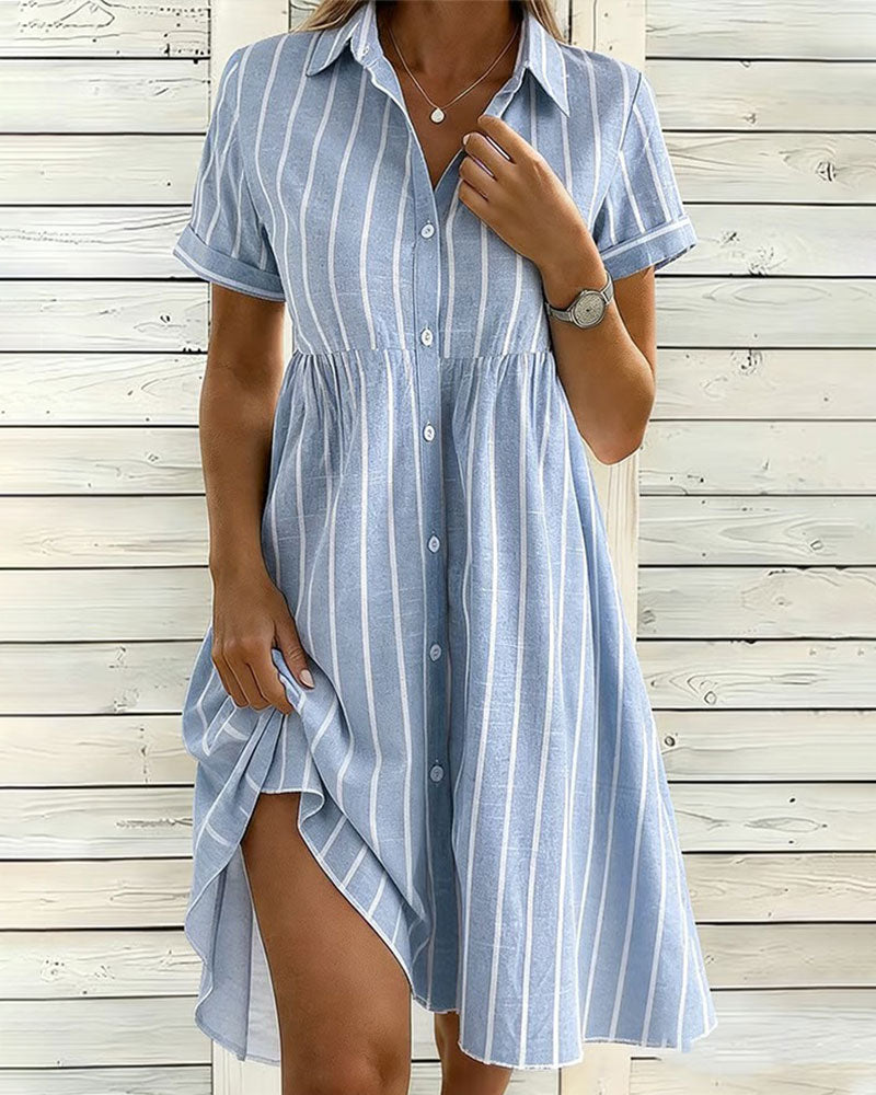 Robe Rayée Ajustée Boutonnée