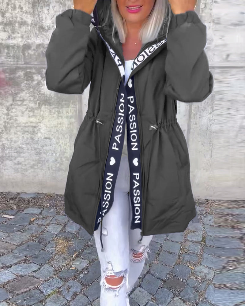 Manteau à capuche décontracté avec cordon de serrage et imprimé lettre