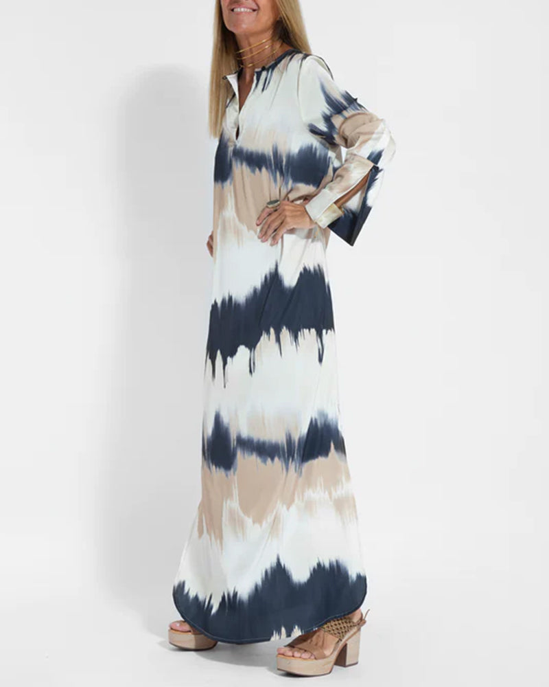 Robe à manches longues avec col en V