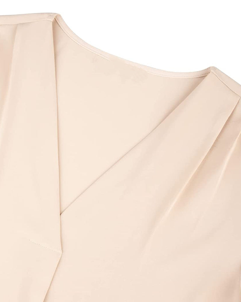 Top à plis élégants