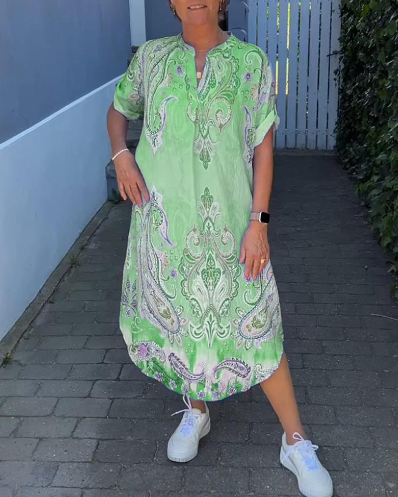Robe imprimée à col en V et manches repliées