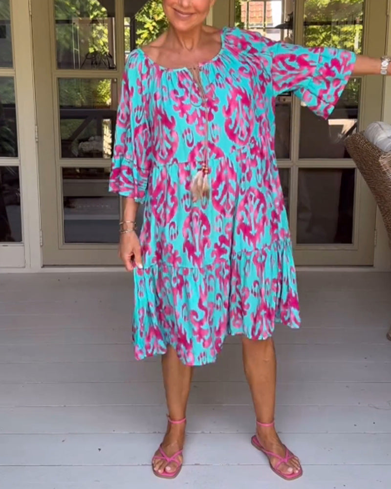 Robe ample imprimée à manches cloche