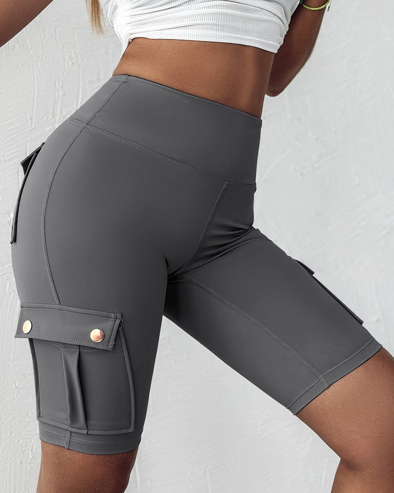 Short taille haute avec poches