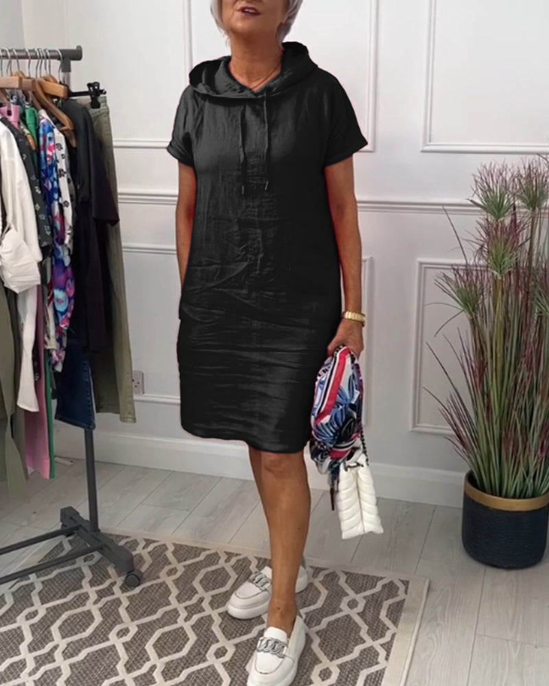 Robe décontractée à capuche et manches courtes