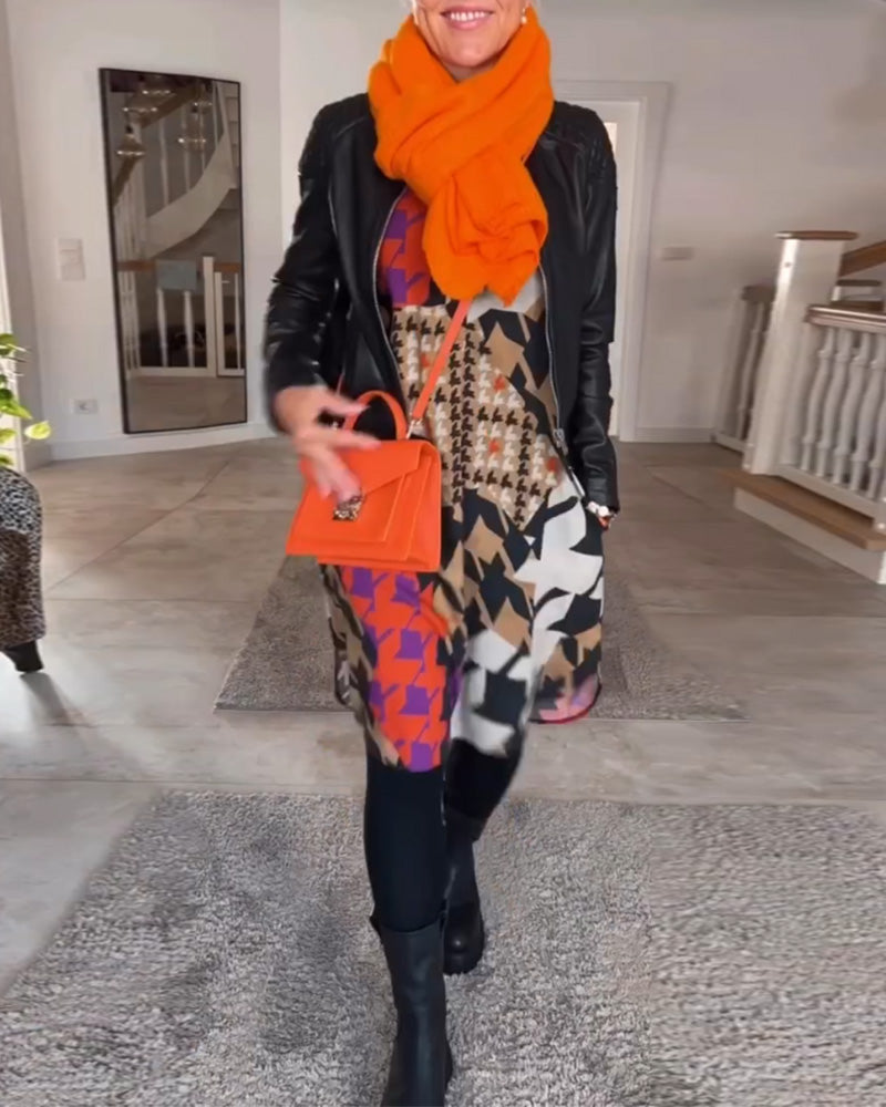 Robe imprimée à manches longues et col en V