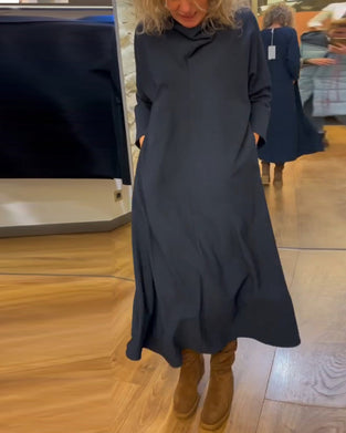 Robe décontractée avec poche de couleur unie