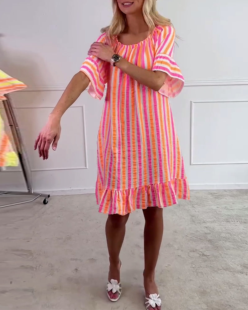 Robe Col Rond Rayée Plissée Coupe Droite