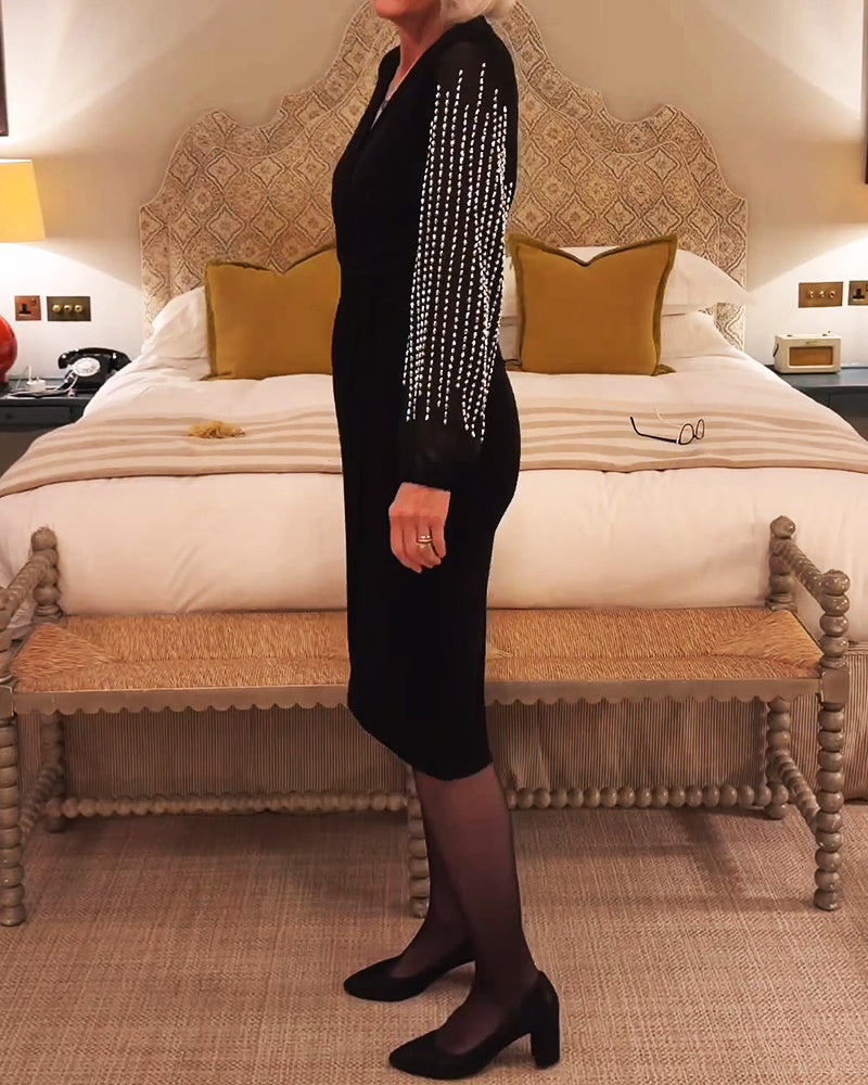 Robe Col En V Manches Longues Taille Cintrée Midi