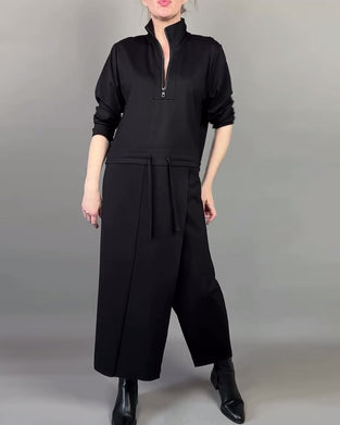Robe Avec Col À Zip Et Allure Moderne