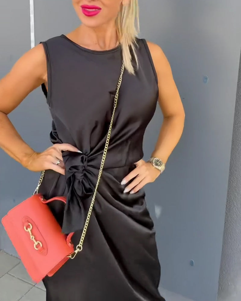 Robe Sans Manches Taille Cintrée Unie