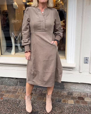 Robe décontractée rétro à manches longues