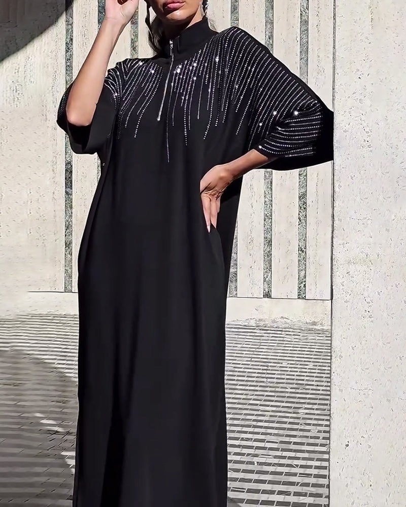 Robe décontractée à fermeture éclair et fente au col