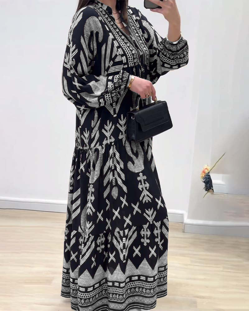 Robe imprimée à manches longues et col V