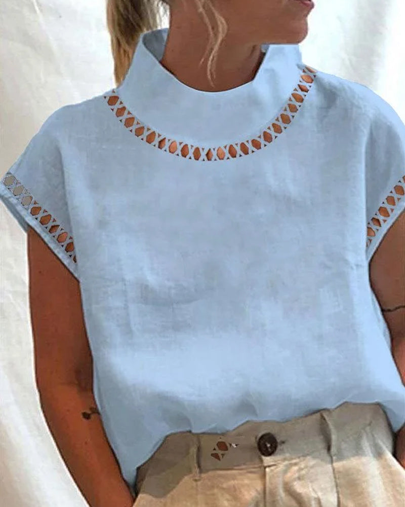 Chemisier col montant en dentelle unie